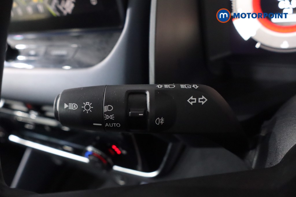 Nissan Qashqai Tekna Manual Petrol SUV - Stock Number (1612724) - 14th supplementary image