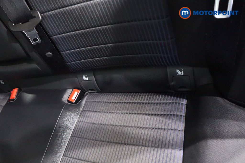 Nissan Qashqai Tekna Manual Petrol SUV - Stock Number (1612724) - 26th supplementary image