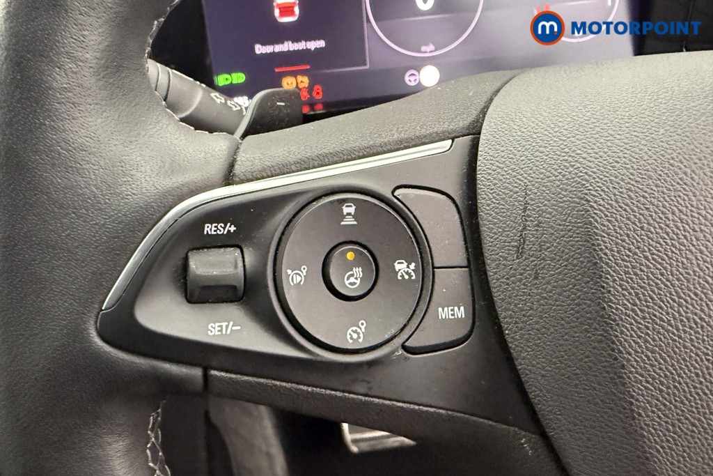 Vauxhall Grandland Ultimate Automatic Diesel SUV - Stock Number (1612807) - 12th supplementary image