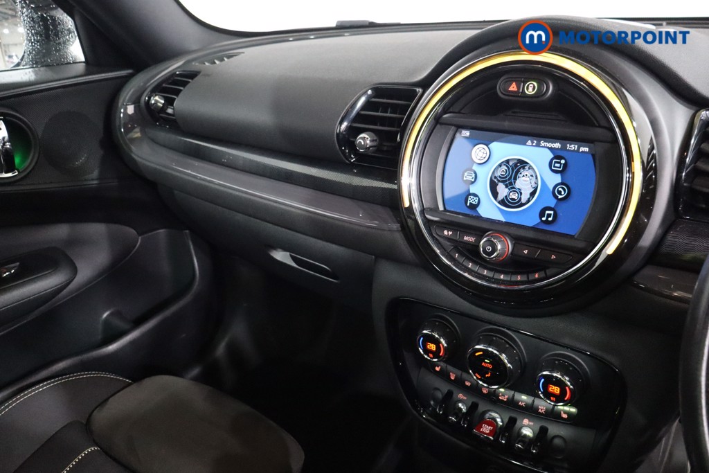 Mini Clubman Cooper Sport Manual Petrol Estate - Stock Number (1612889) - 3rd supplementary image