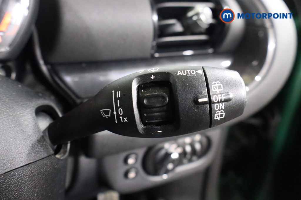 Mini Clubman Cooper Sport Manual Petrol Estate - Stock Number (1612889) - 15th supplementary image