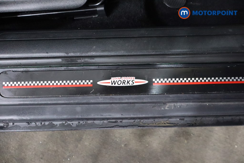 Mini Clubman Cooper Sport Manual Petrol Estate - Stock Number (1612889) - 18th supplementary image