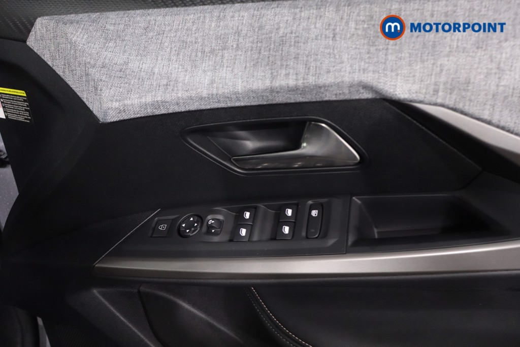 Peugeot 5008 Allure Automatic Petrol SUV - Stock Number (1612900) - 25th supplementary image