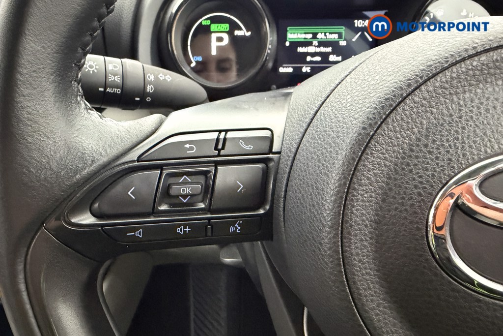 Toyota Yaris Excel Automatic Petrol-Electric Hybrid Hatchback - Stock Number (1613002) - 3rd supplementary image