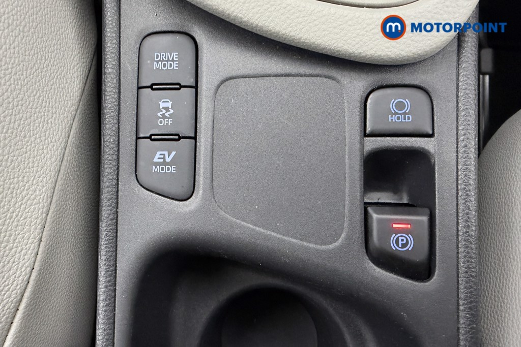 Toyota Yaris Excel Automatic Petrol-Electric Hybrid Hatchback - Stock Number (1613002) - 14th supplementary image