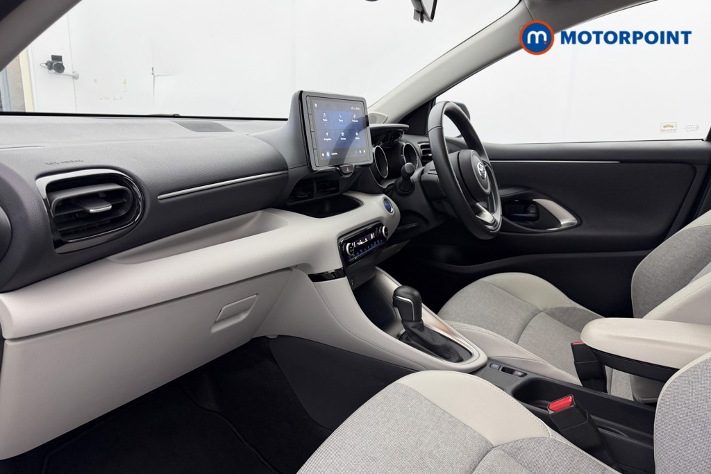 Toyota Yaris Excel Automatic Petrol-Electric Hybrid Hatchback - Stock Number (1613002) - 29th supplementary image