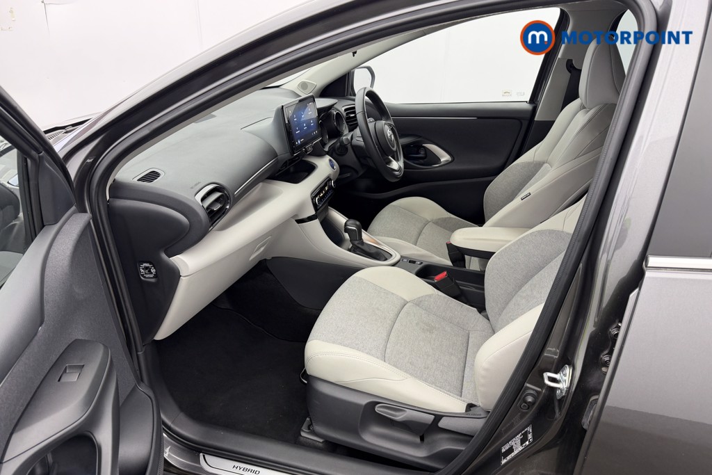 Toyota Yaris Excel Automatic Petrol-Electric Hybrid Hatchback - Stock Number (1613002) - 30th supplementary image