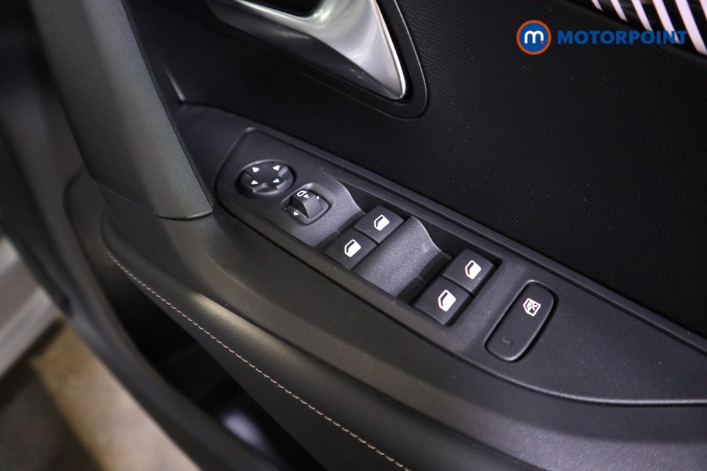 Peugeot 2008 Allure Automatic Petrol SUV - Stock Number (1613094) - 12th supplementary image
