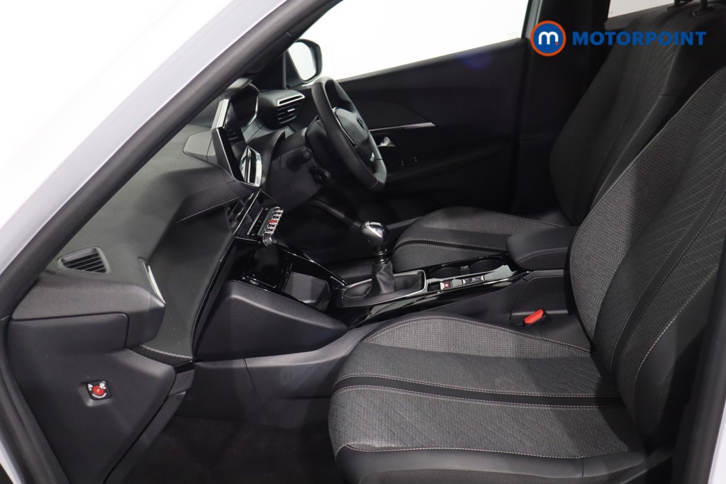 Peugeot 2008 Allure Manual Petrol SUV - Stock Number (1613116) - 4th supplementary image