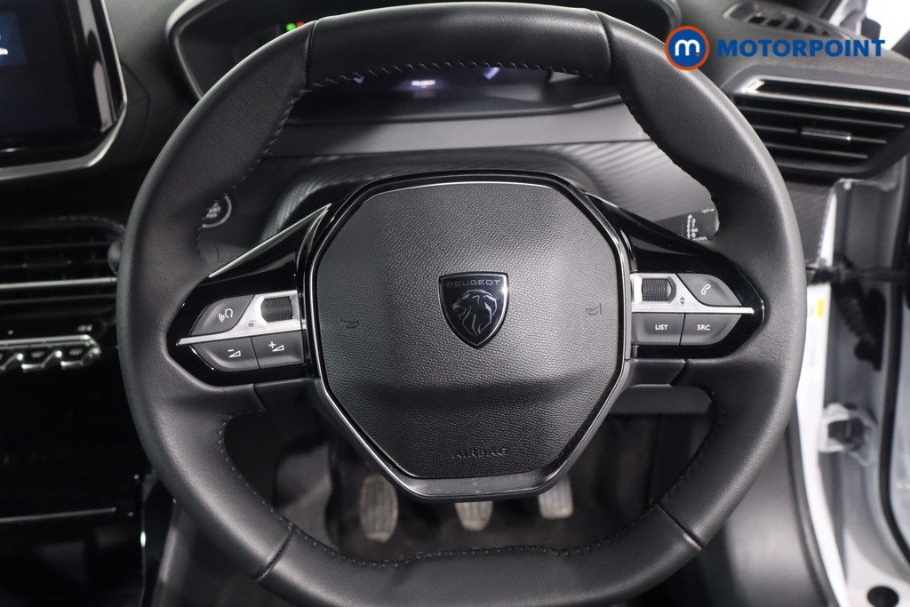 Peugeot 2008 Allure Manual Petrol SUV - Stock Number (1613116) - 6th supplementary image