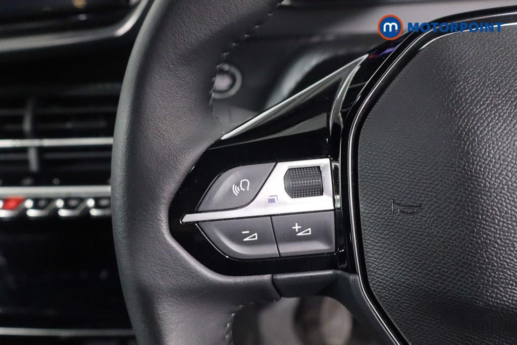Peugeot 2008 Allure Manual Petrol SUV - Stock Number (1613116) - 7th supplementary image