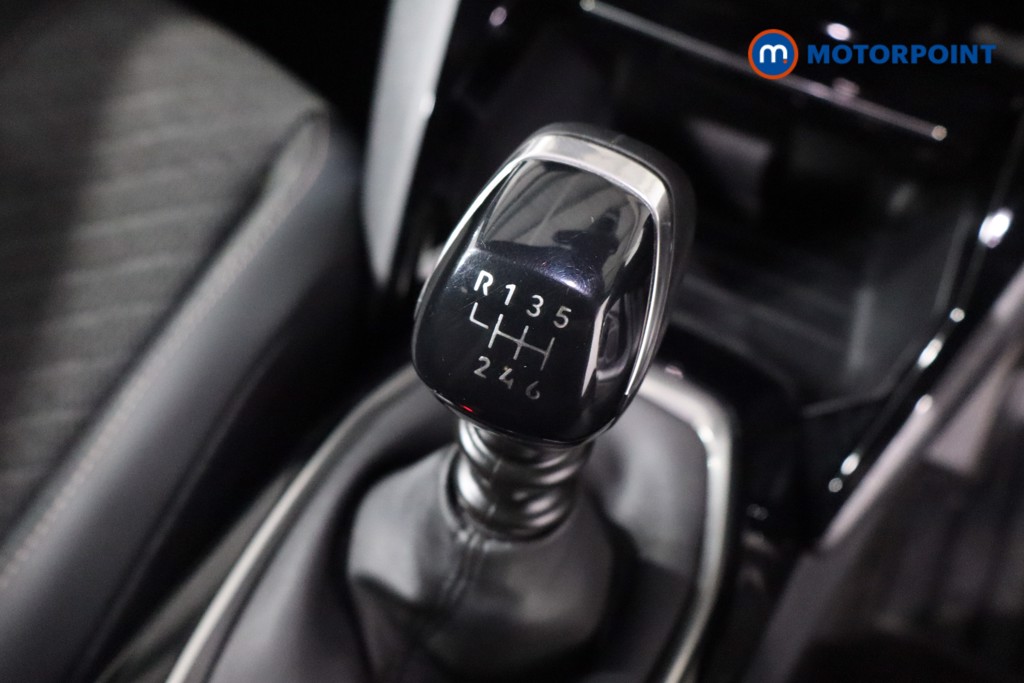 Peugeot 2008 Allure Manual Petrol SUV - Stock Number (1613116) - 22nd supplementary image