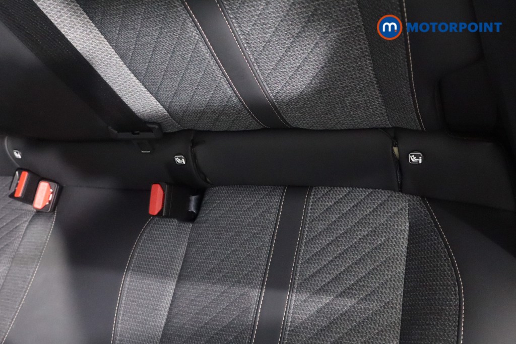 Peugeot 2008 Allure Manual Petrol SUV - Stock Number (1613116) - 27th supplementary image