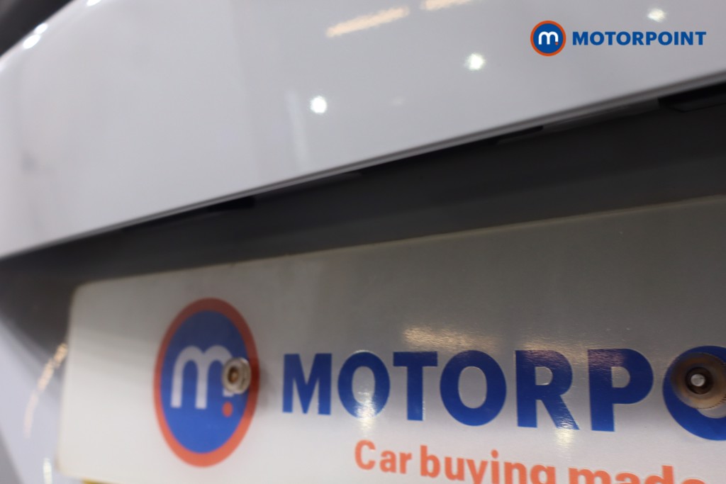 Peugeot 2008 Allure Manual Petrol SUV - Stock Number (1613116) - 38th supplementary image