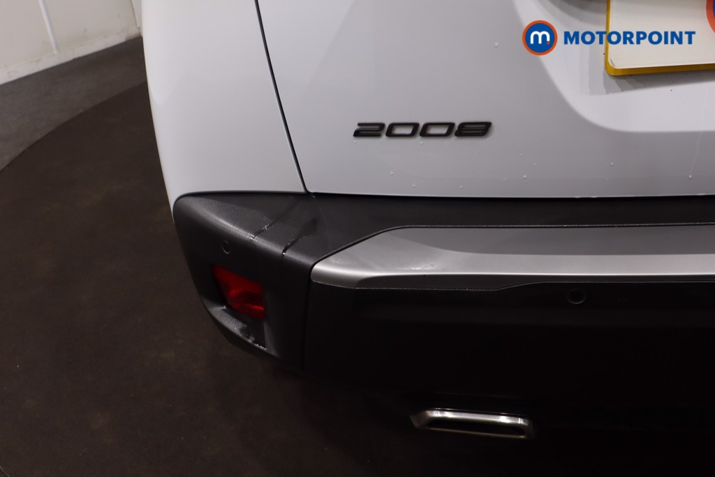 Peugeot 2008 Allure Manual Petrol SUV - Stock Number (1613116) - 40th supplementary image