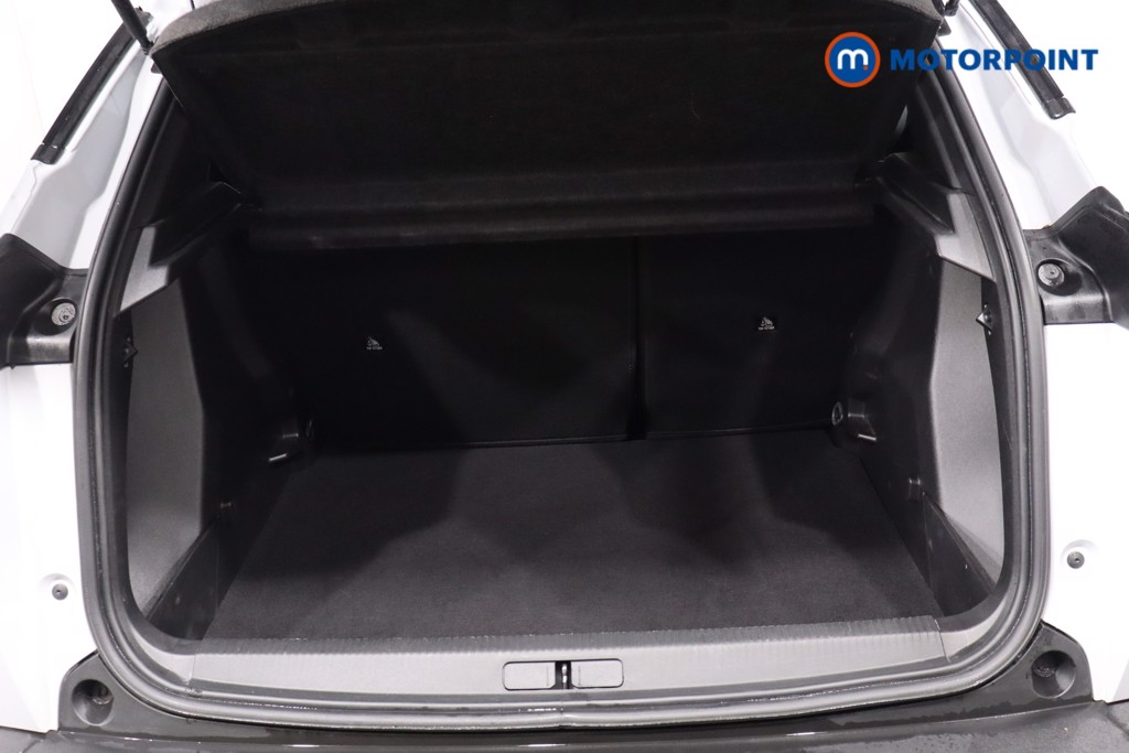Peugeot 2008 Allure Manual Petrol SUV - Stock Number (1613116) - 41st supplementary image