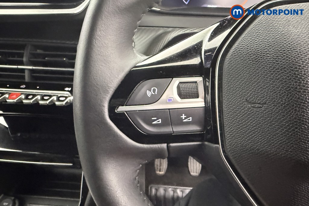 Peugeot 2008 Allure Manual Petrol SUV - Stock Number (1613124) - 11th supplementary image