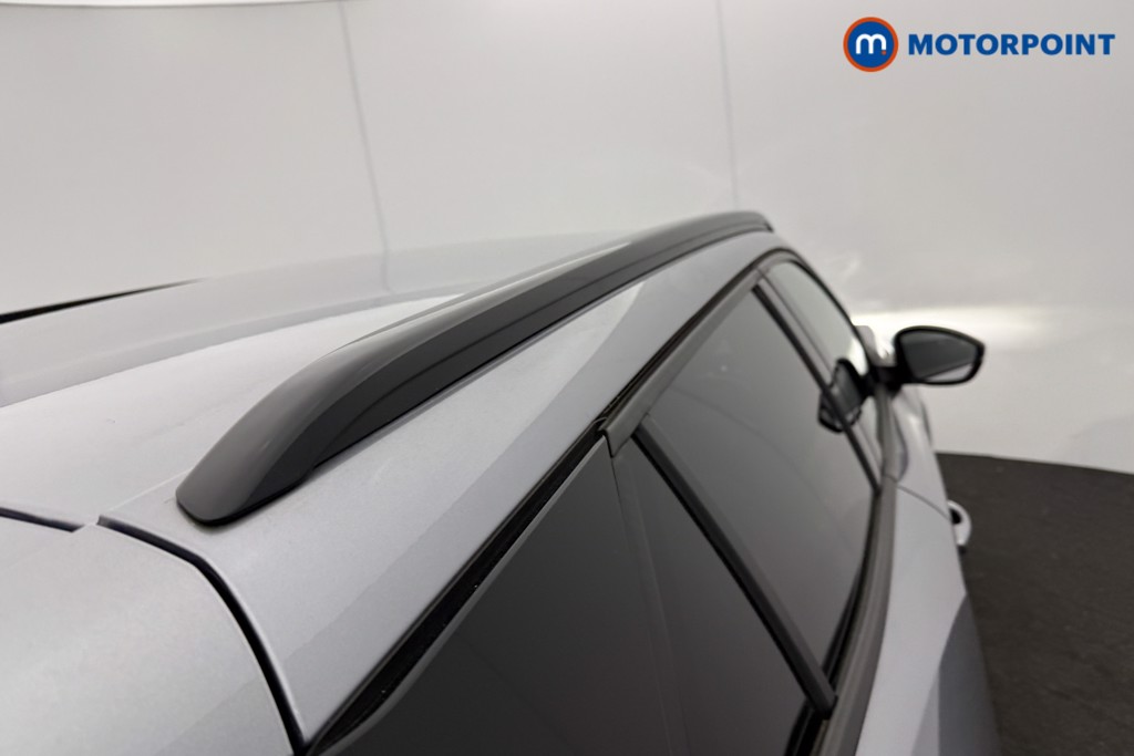 Peugeot 2008 Allure Manual Petrol SUV - Stock Number (1613124) - 16th supplementary image