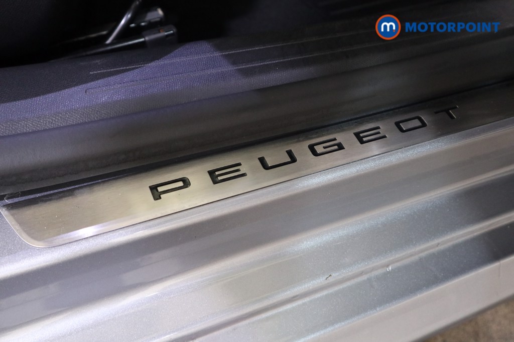 Peugeot 208 GT Manual Petrol Hatchback - Stock Number (1613135) - 17th supplementary image
