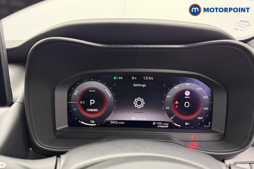 Nissan Juke N-Connecta Automatic Petrol-Electric Hybrid SUV - Stock Number (1613212) - 5th supplementary image