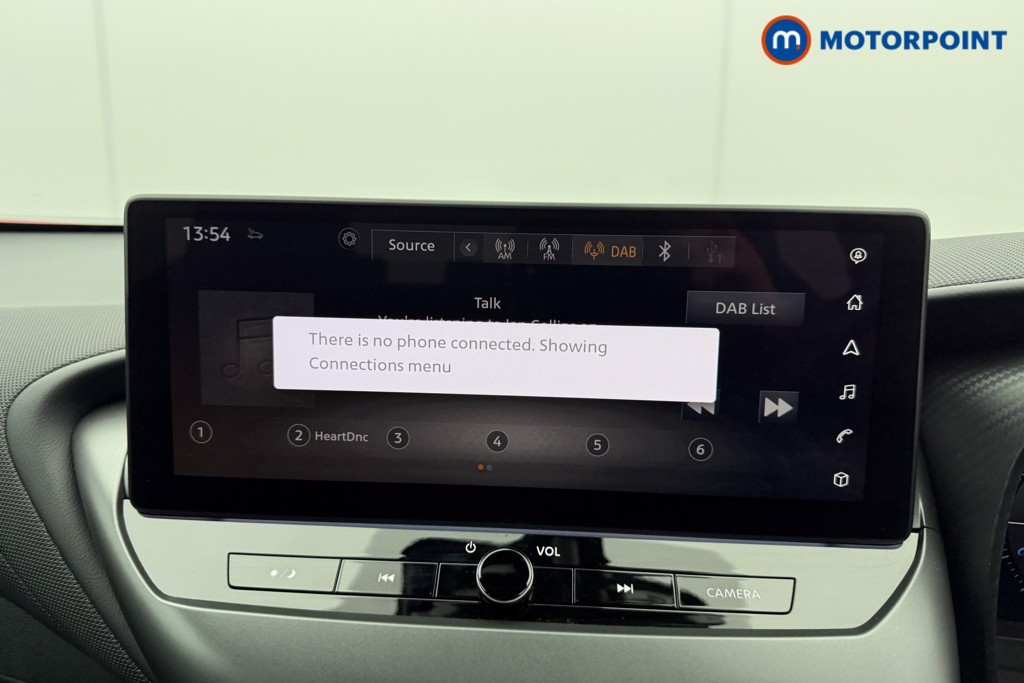 Nissan Juke N-Connecta Automatic Petrol-Electric Hybrid SUV - Stock Number (1613212) - 7th supplementary image