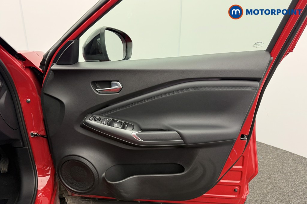 Nissan Juke N-Connecta Automatic Petrol-Electric Hybrid SUV - Stock Number (1613212) - 16th supplementary image