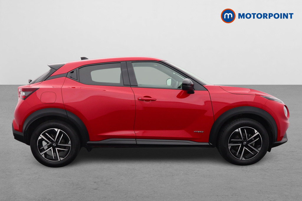Nissan Juke N-Connecta Automatic Petrol-Electric Hybrid SUV - Stock Number (1613212) - Drivers side