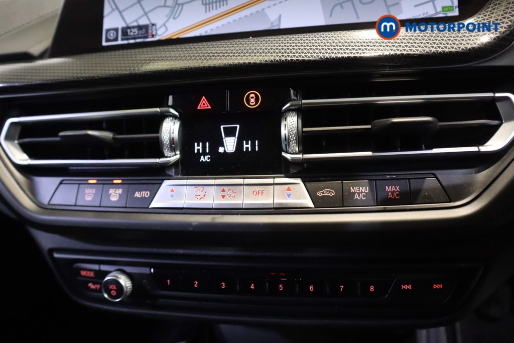 BMW 1 Series Sport Manual Petrol Hatchback - Stock Number (1613387) - 5th supplementary image