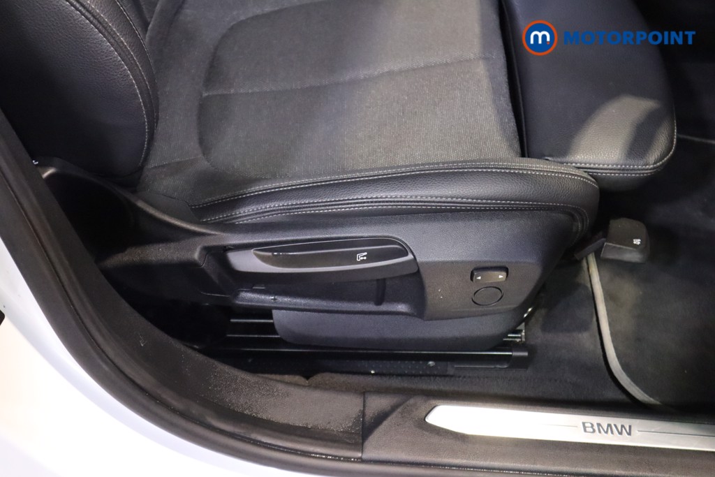 BMW 1 Series Sport Manual Petrol Hatchback - Stock Number (1613387) - 16th supplementary image