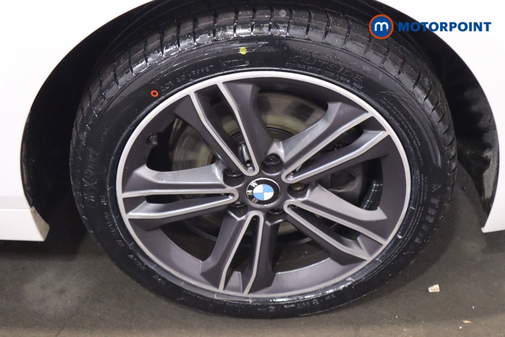 BMW 1 Series Sport Manual Petrol Hatchback - Stock Number (1613387) - 24th supplementary image