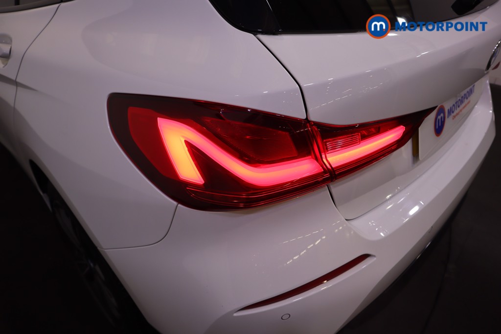 BMW 1 Series Sport Manual Petrol Hatchback - Stock Number (1613387) - 28th supplementary image
