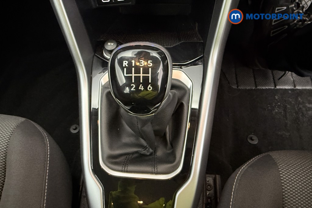 Volkswagen T-Roc Life Manual Petrol SUV - Stock Number (1613536) - 22nd supplementary image