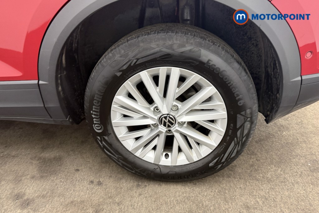 Volkswagen T-Roc Life Manual Petrol SUV - Stock Number (1613536) - 34th supplementary image