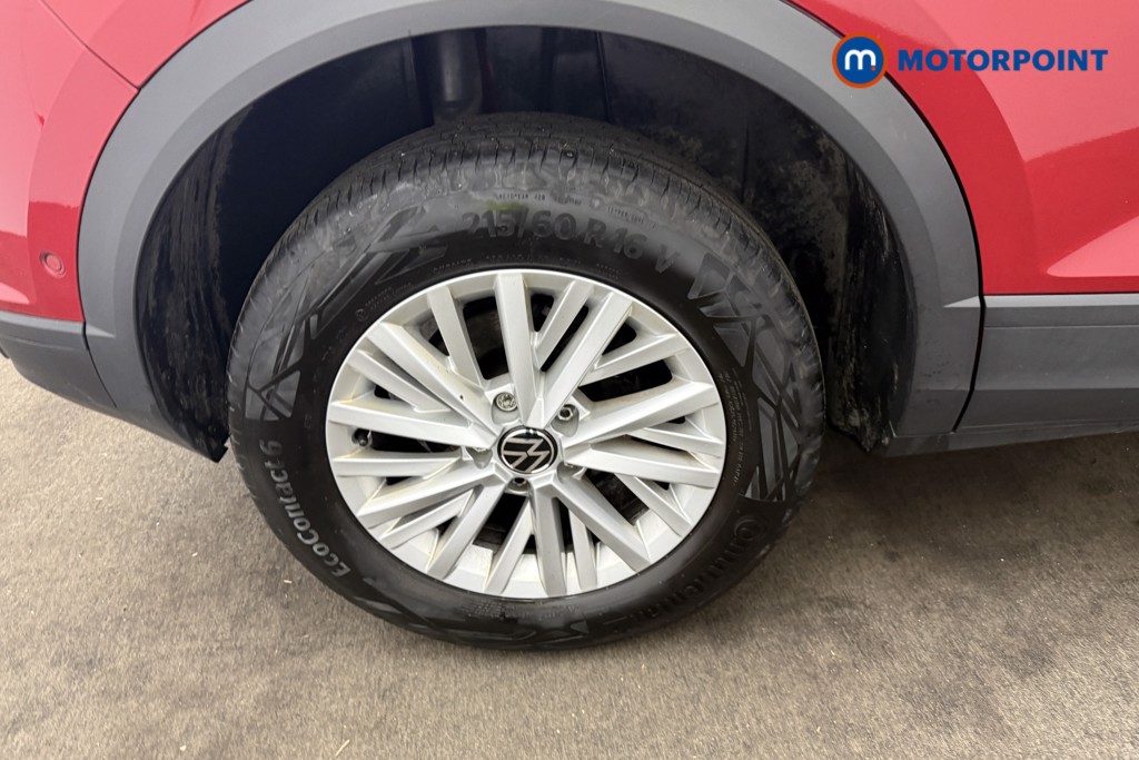 Volkswagen T-Roc Life Manual Petrol SUV - Stock Number (1613536) - 35th supplementary image