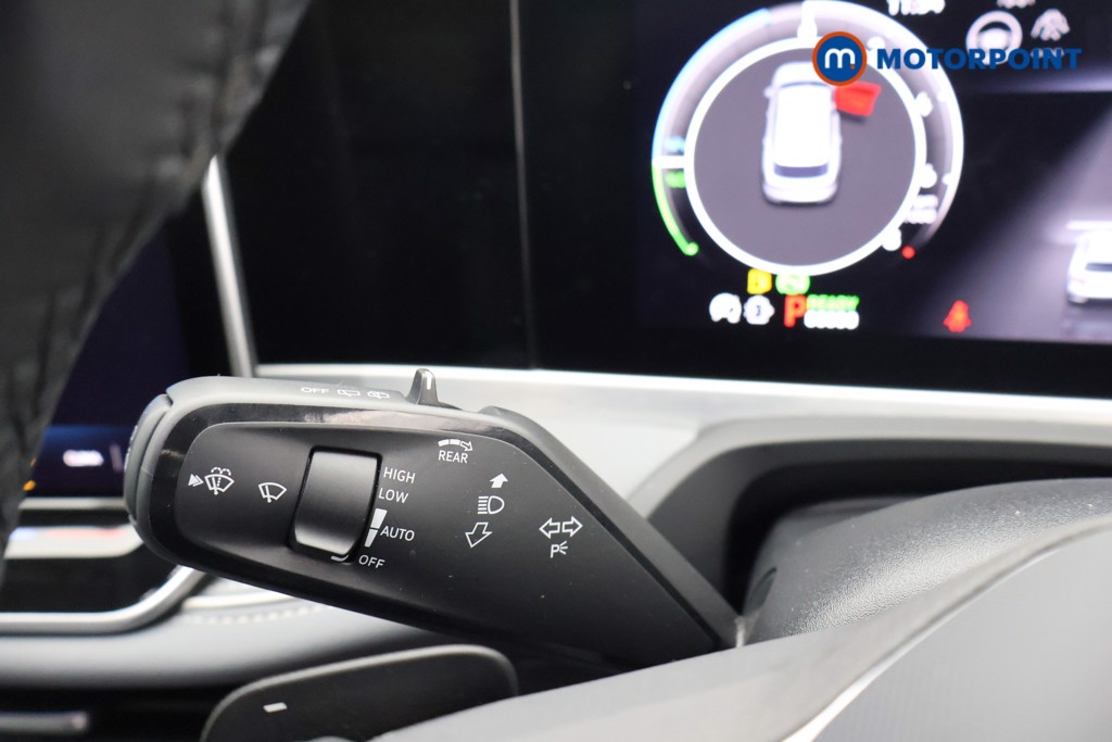 Volkswagen Passat Life Automatic Petrol Plug-In Hybrid Estate - Stock Number (1613647) - 5th supplementary image