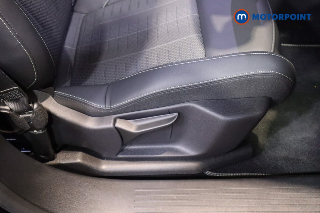 Peugeot 5008 GT Automatic Petrol SUV - Stock Number (1613669) - 16th supplementary image