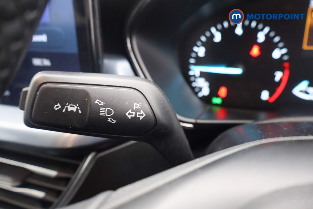 Ford Focus Active Manual Petrol Estate - Stock Number (1613756) - 5th supplementary image