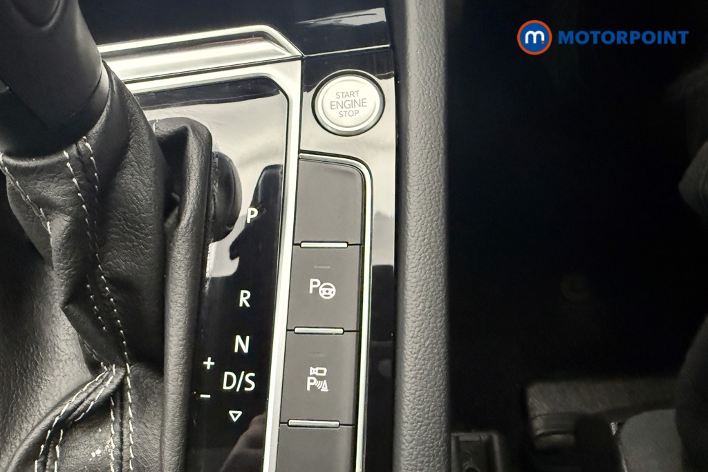 Volkswagen Arteon R-Line Automatic Petrol Hatchback - Stock Number (1613856) - 16th supplementary image