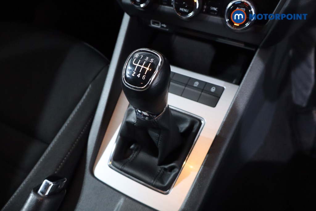 Skoda Octavia Se Technology Manual Petrol Hatchback - Stock Number (1613991) - 19th supplementary image