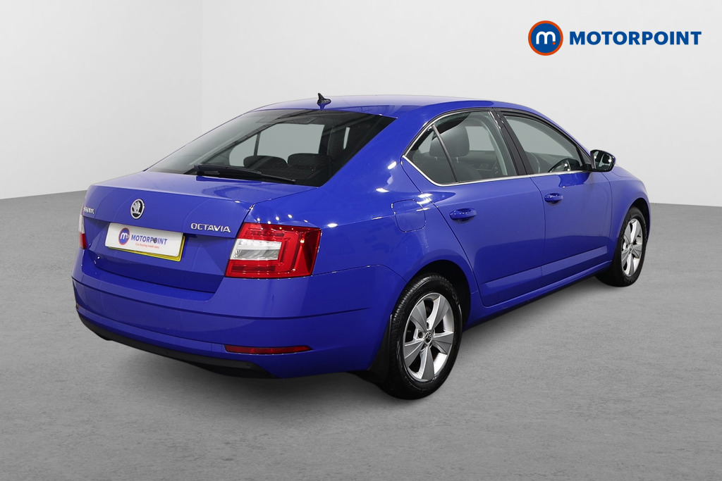 Skoda Octavia Se Technology Manual Petrol Hatchback - Stock Number (1613991) - Drivers side rear corner