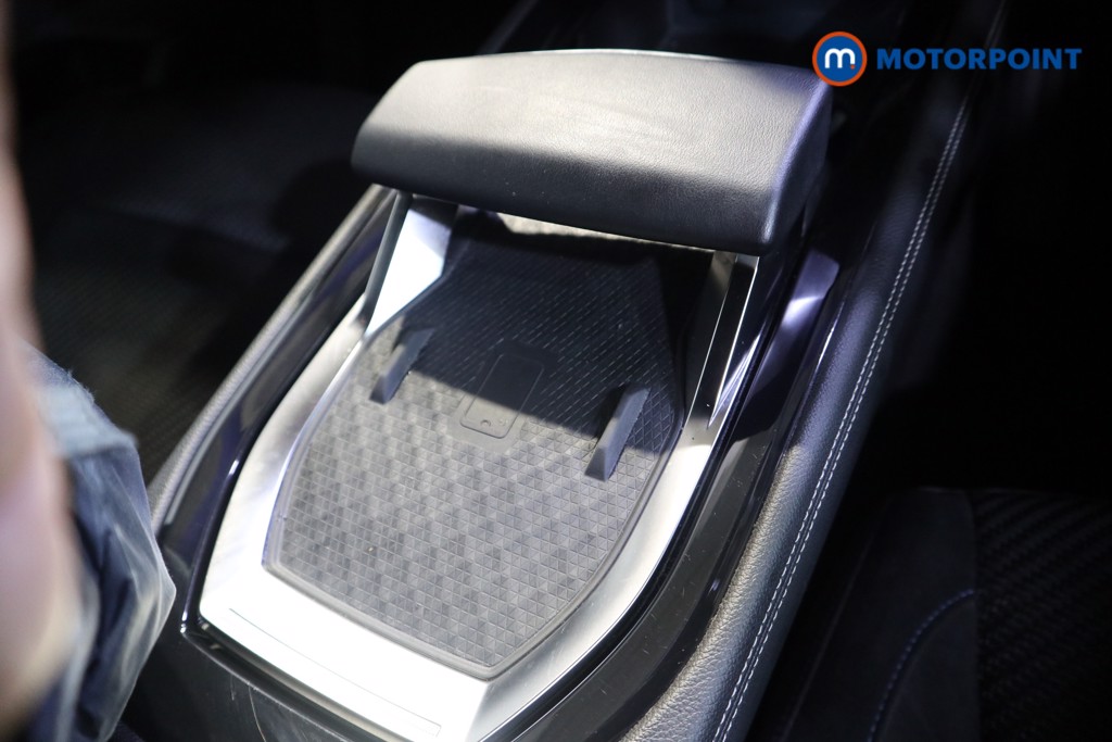 Renault Austral Techno Esprit Alpine Automatic Petrol-Electric Hybrid SUV - Stock Number (1614530) - 13th supplementary image