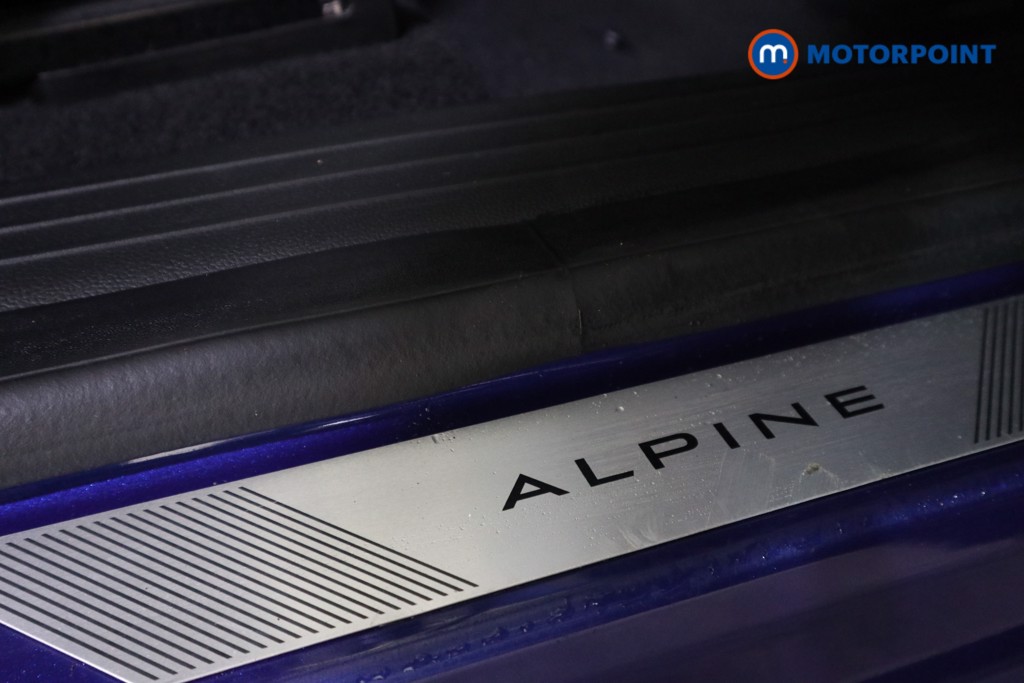 Renault Austral Techno Esprit Alpine Automatic Petrol-Electric Hybrid SUV - Stock Number (1614530) - 17th supplementary image