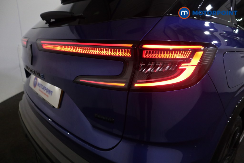 Renault Austral Techno Esprit Alpine Automatic Petrol-Electric Hybrid SUV - Stock Number (1614530) - 35th supplementary image