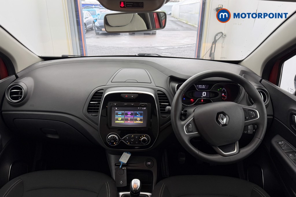 Renault Captur Iconic Manual Petrol SUV - Stock Number (1614537) - 21st supplementary image