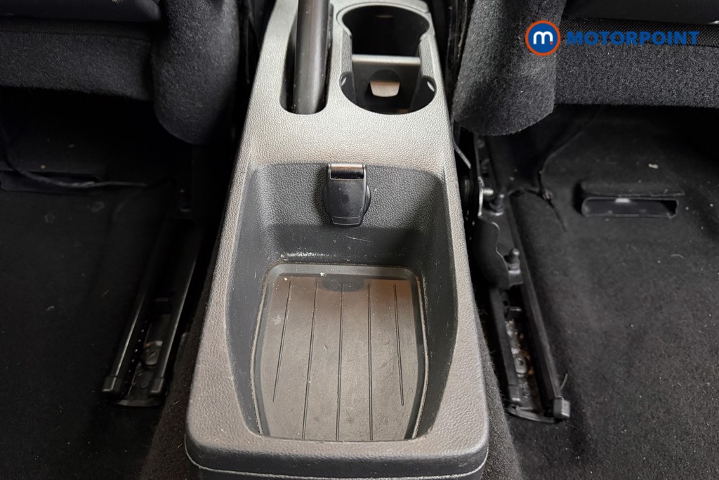 Renault Captur Iconic Manual Petrol SUV - Stock Number (1614537) - 22nd supplementary image