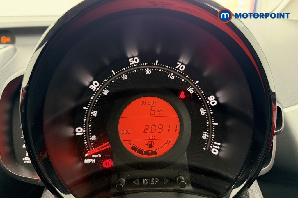 Toyota Aygo X-Play Manual Petrol Hatchback - Stock Number (1614568) - 2nd supplementary image