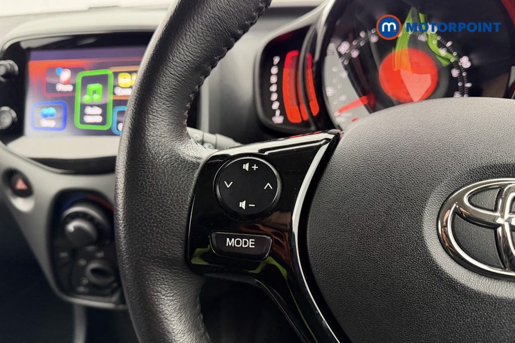 Toyota Aygo X-Play Manual Petrol Hatchback - Stock Number (1614568) - 4th supplementary image