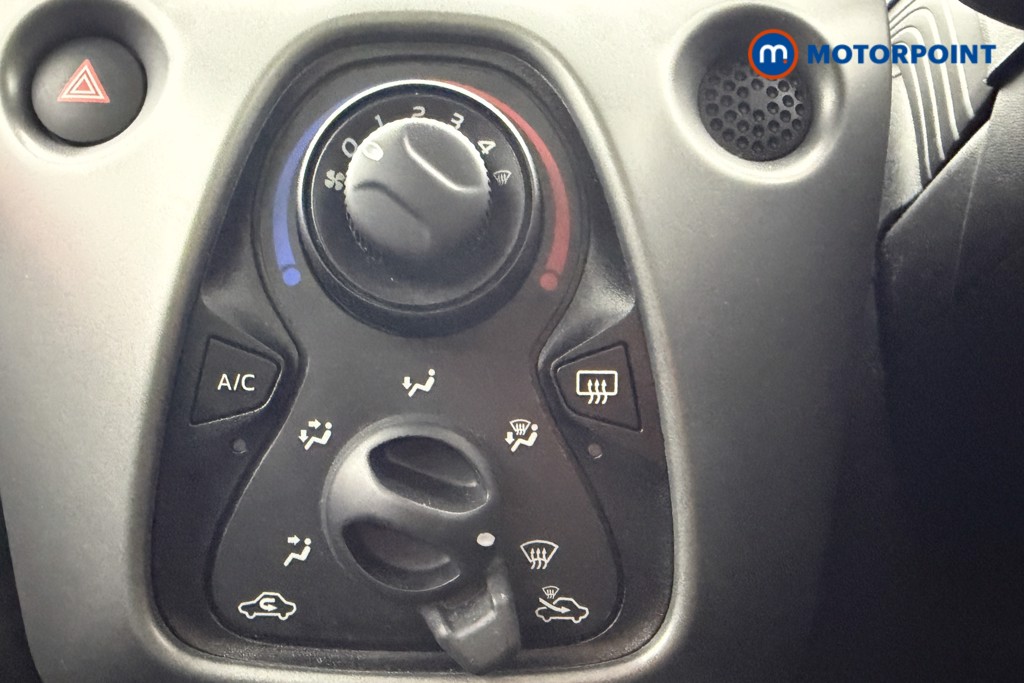 Toyota Aygo X-Play Manual Petrol Hatchback - Stock Number (1614568) - 16th supplementary image