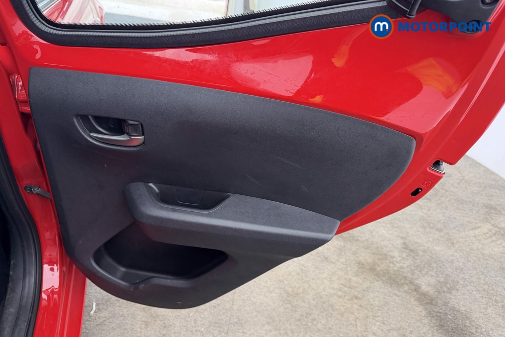 Toyota Aygo X-Play Manual Petrol Hatchback - Stock Number (1614568) - 30th supplementary image