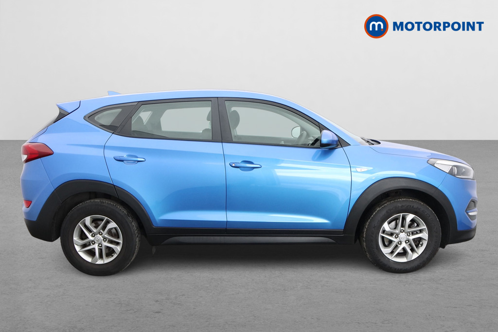 Hyundai Tucson S Manual Petrol SUV - Stock Number (1614627) - Drivers side